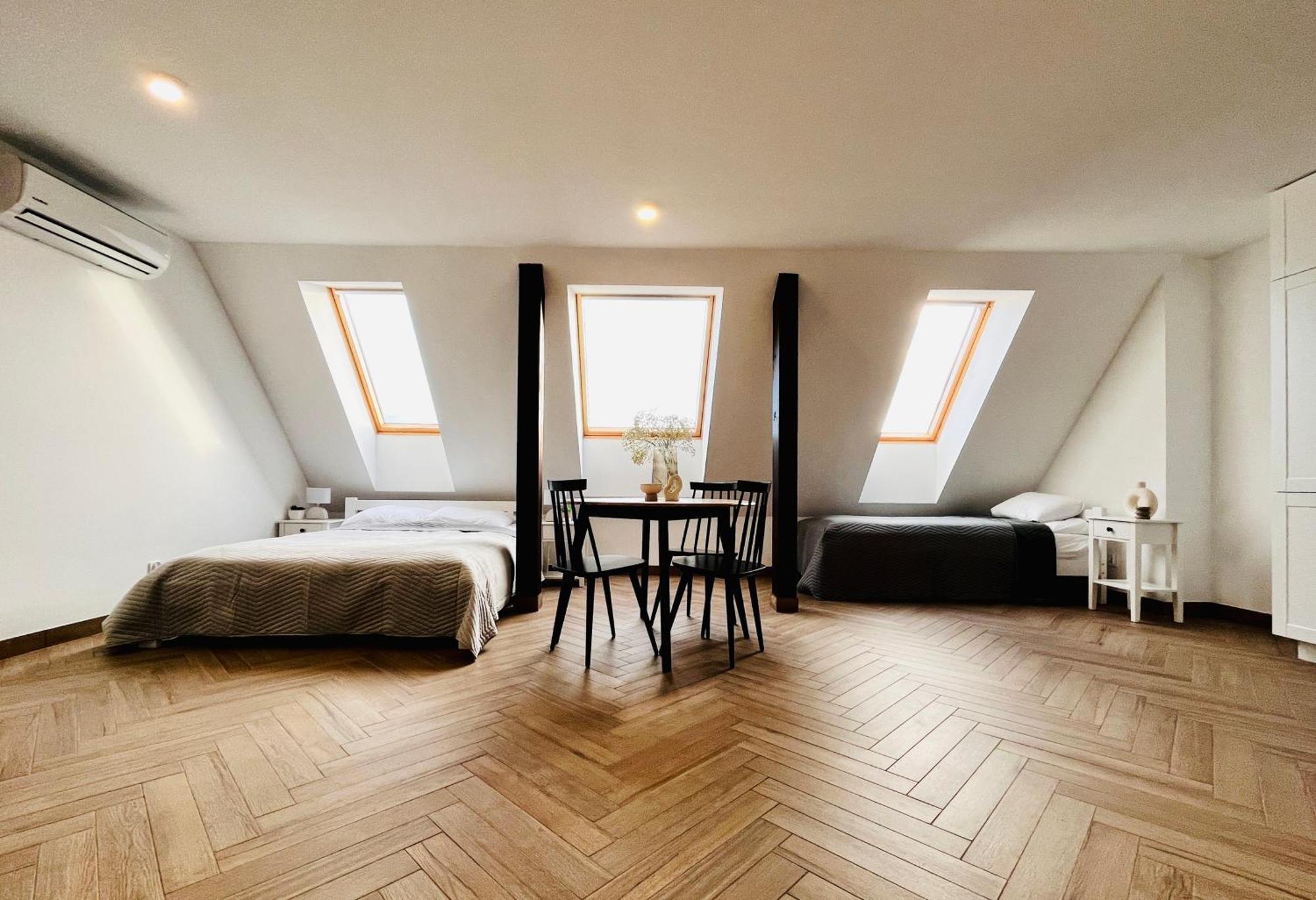 Apartamenty Kamienica Centrum - 1 Maja Lubiń Exteriör bild