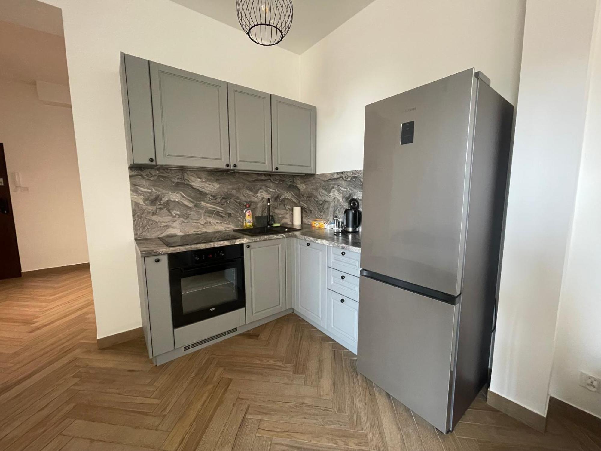 Apartamenty Kamienica Centrum - 1 Maja Lubiń Exteriör bild